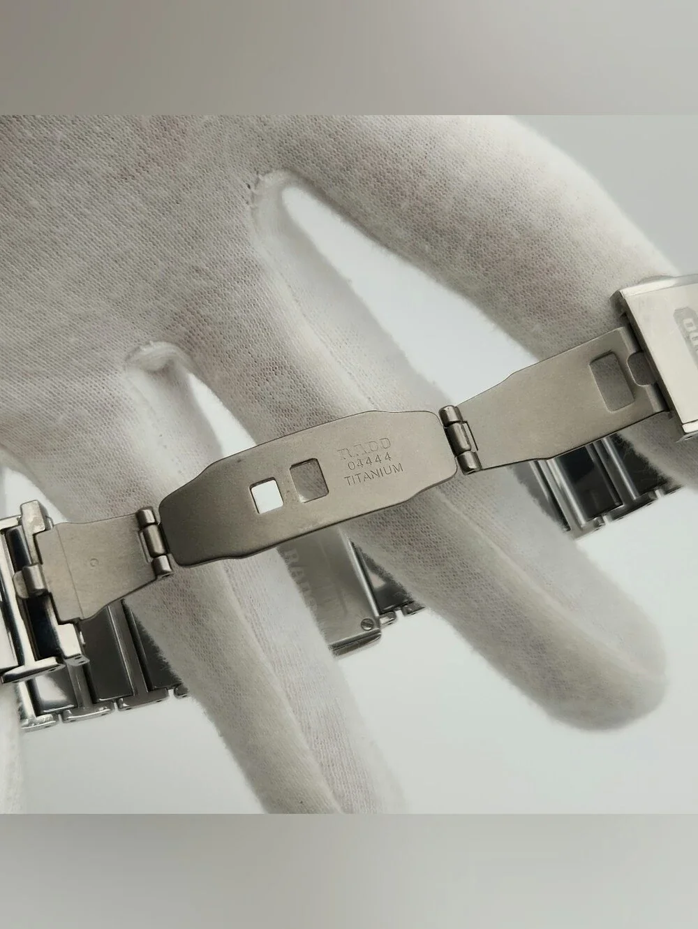Rado Diastar Jubile Unisex Titanium w/ Diamond Accent Quartz Watch